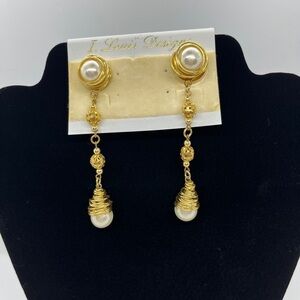 I. Louis Designs Pierced Dangle Earrings Goldtone And Faux Pearl Ear Jewelry
